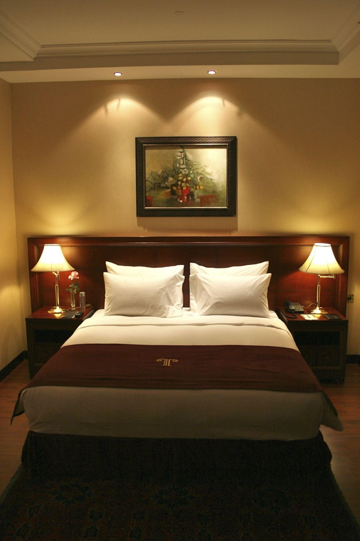 Trianon Royal Hotel Abu Dabi Dış mekan fotoğraf
