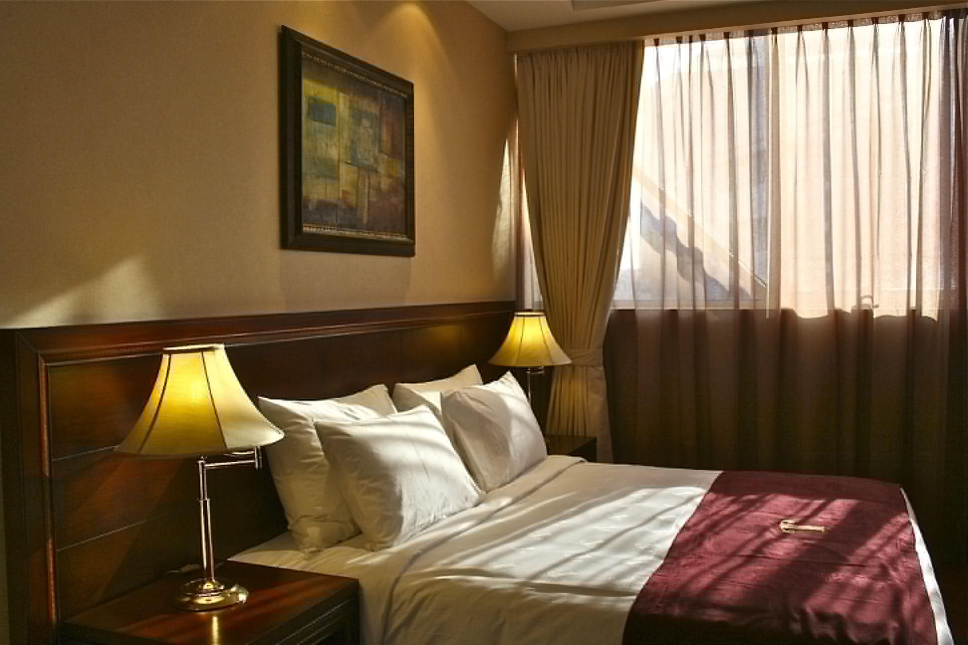 Trianon Royal Hotel Abu Dabi Dış mekan fotoğraf