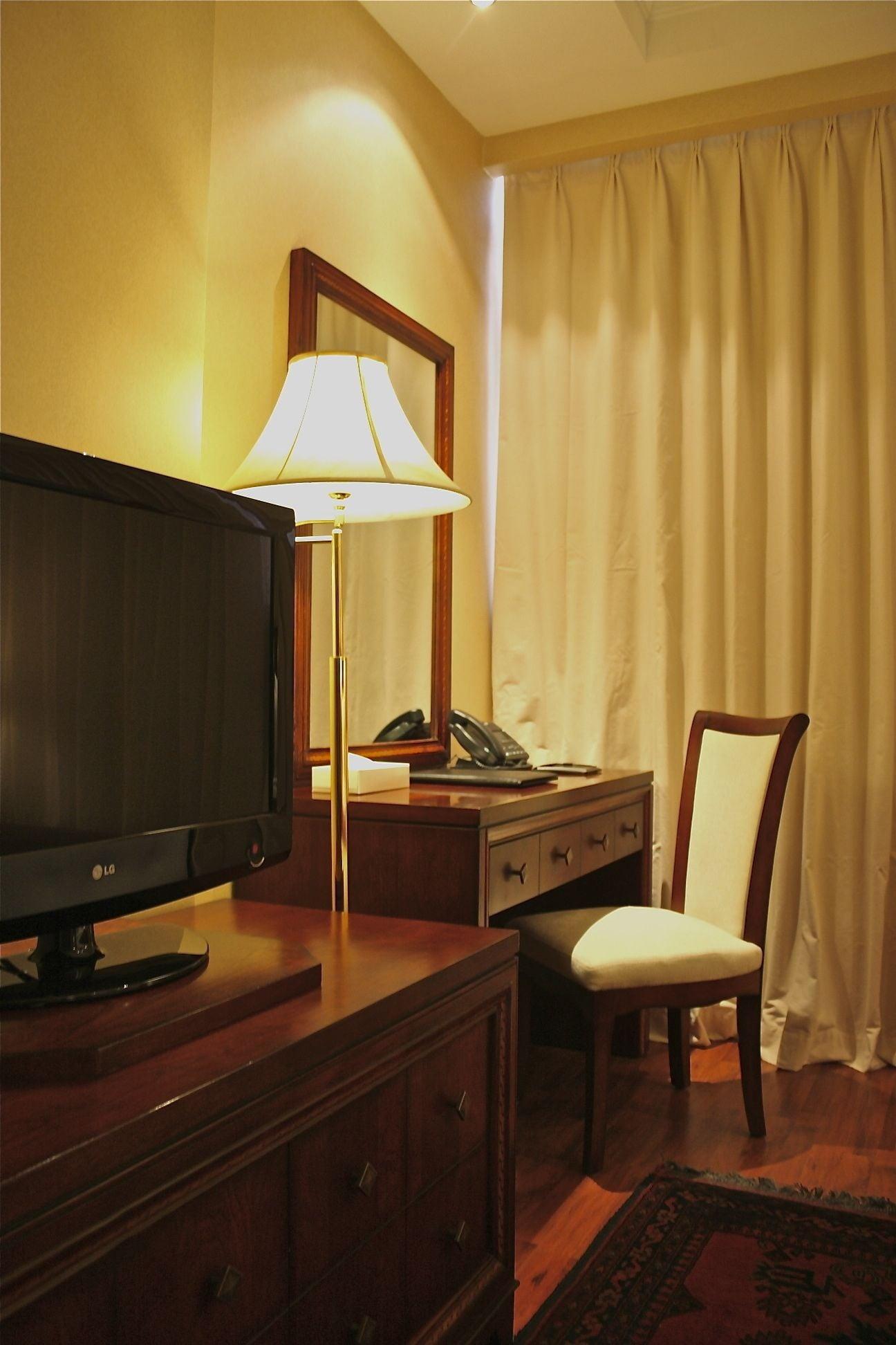 Trianon Royal Hotel Abu Dabi Dış mekan fotoğraf