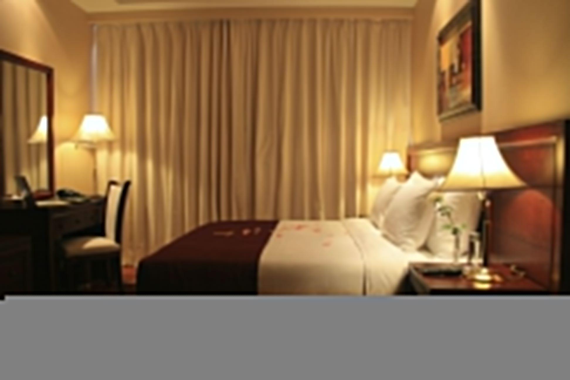 Trianon Royal Hotel Abu Dabi Dış mekan fotoğraf